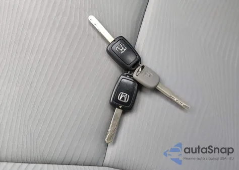 2016 Honda Accord Lx z USA, uszkodzony, nr VIN 1HGCR2F34GA195090